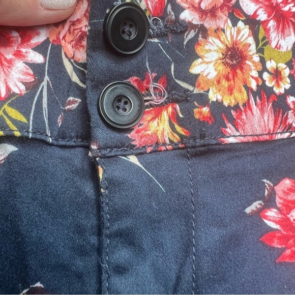 Torrid print shorts - Picture 11 of 14